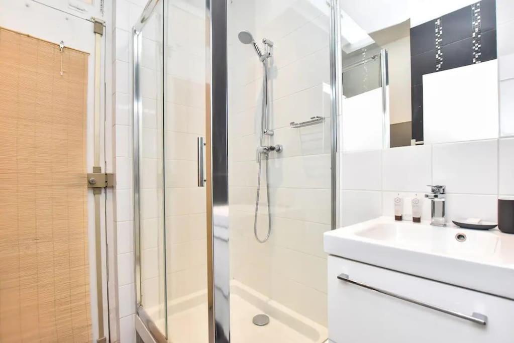 Goodguest-Appartement Design Et Cosy Batignolles Париж Екстериор снимка
